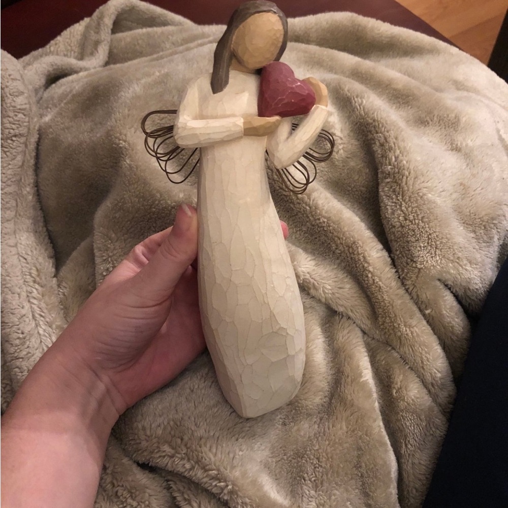 Willow Tree “Angel Of The Heart”